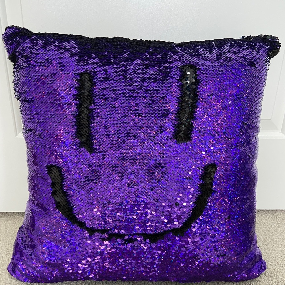 Black/Purple Shimmer Pillow